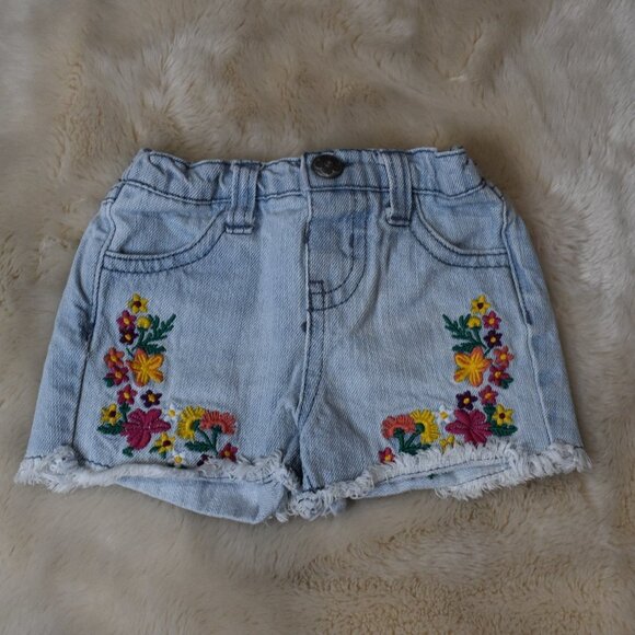 Girls Floral Denim Shorts Size 6-9 Months Jean Cutoffs Light Blue - Picture 1 of 10